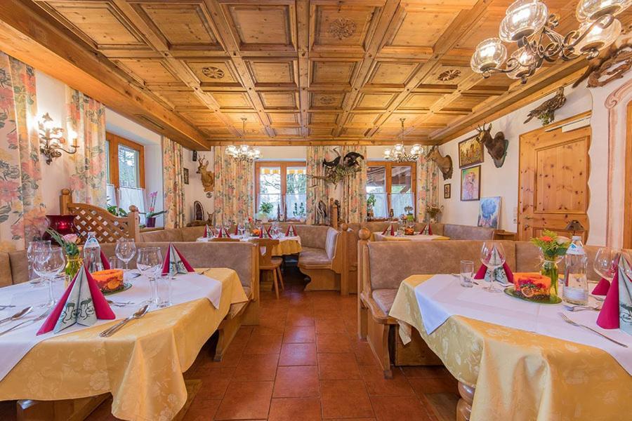 Hotel - Pension Oetzmooshof Санкт-Йохан Экстерьер фото
