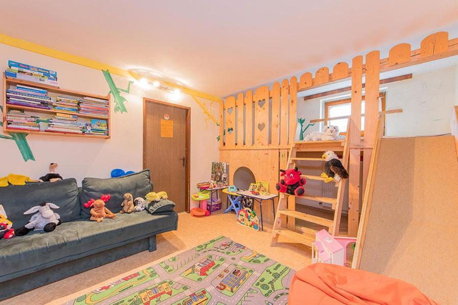 Hotel - Pension Oetzmooshof Санкт-Йохан Экстерьер фото
